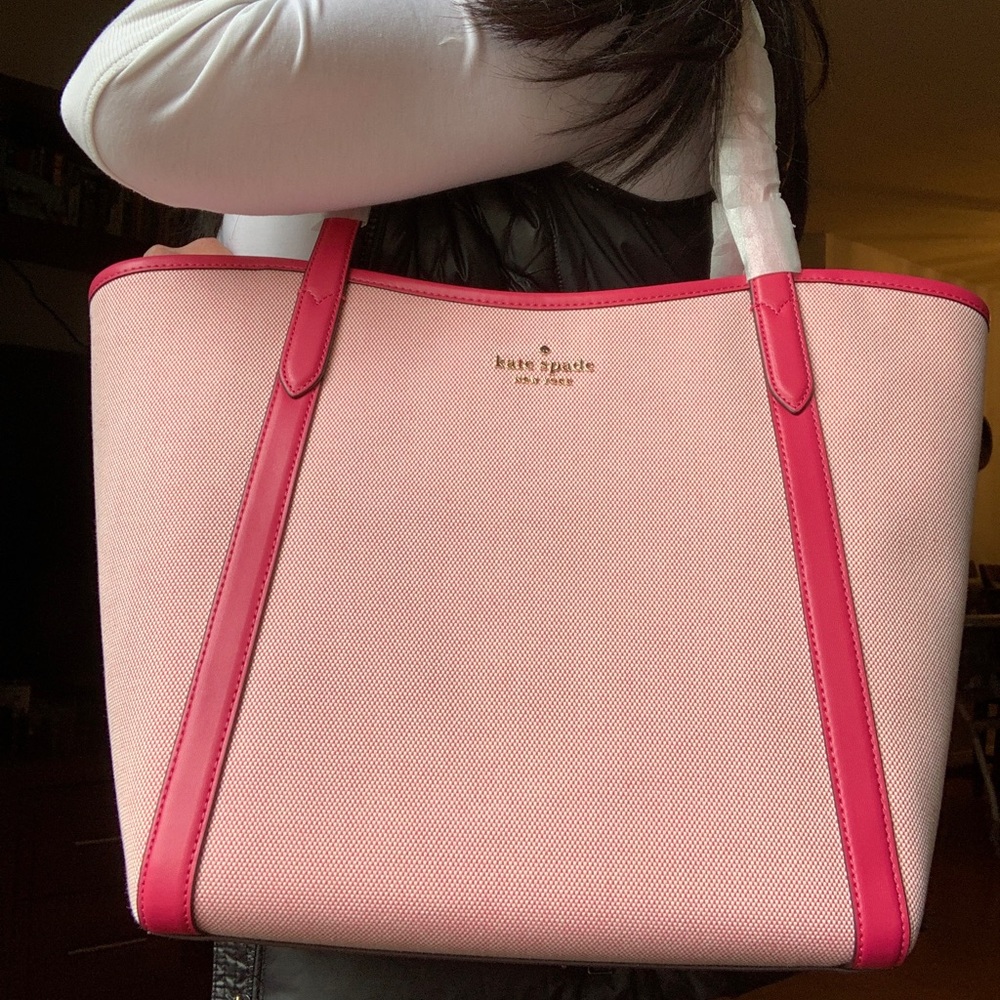 SOLD⛔️Authentic KATE SPADE Leather/canvas zip tote - Picture 12 of 15